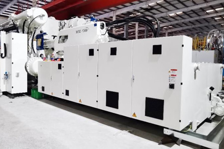 伺服节能注塑机