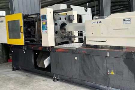 PVC管件注塑机的故障原因和维修方法