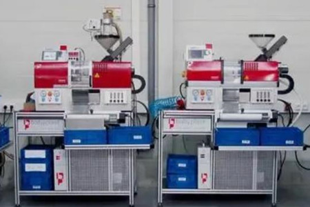 微型注塑机的价格范围，几万元到数十万元！